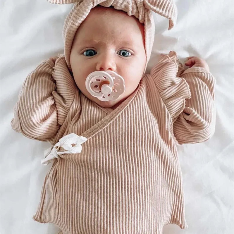 Adorable Newborn Girl Spring Outfit Set – Comfort Meets Style!