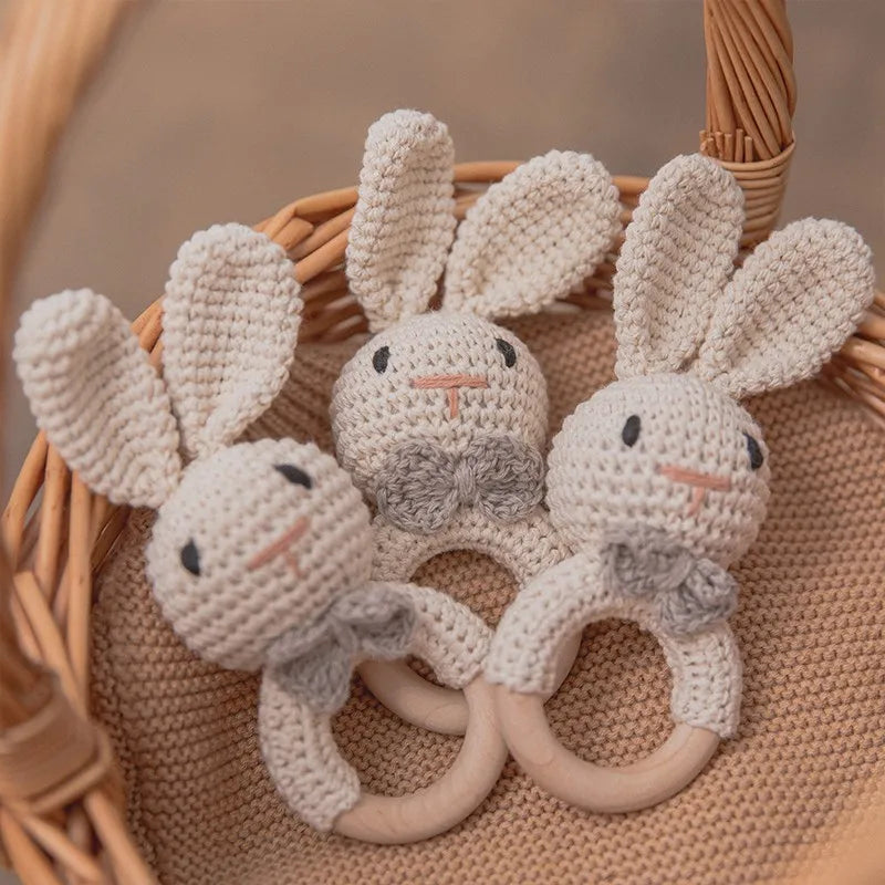 Gentle Relief: Wooden Baby Teether Rattle - Natural Comfort for Teething Tots - Pretty & Polished