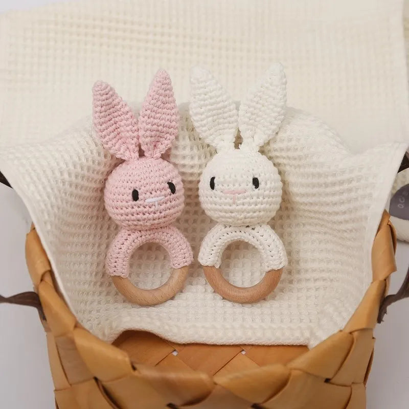 Gentle Relief: Wooden Baby Teether Rattle - Natural Comfort for Teething Tots - Pretty & Polished