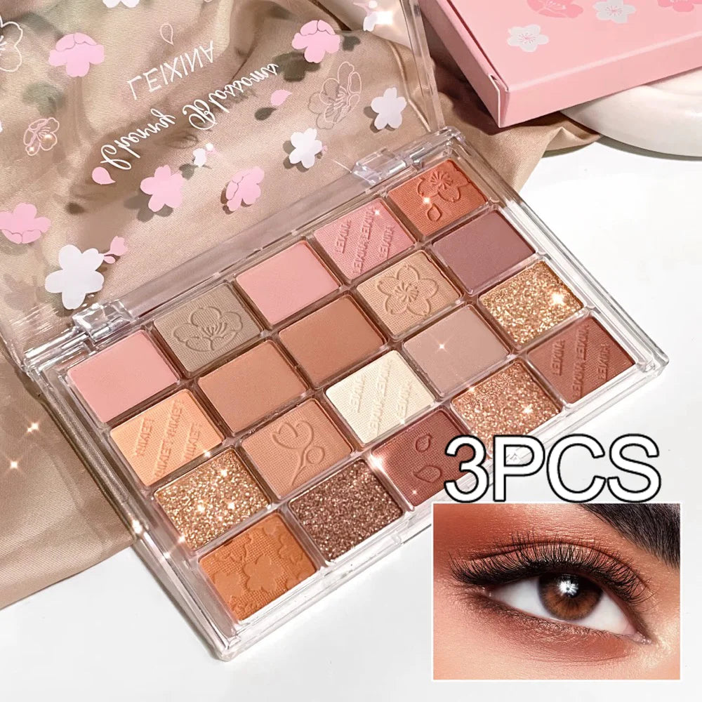 20-Color Eyeshadow Palette – Glitter, Shimmer & Matte Finishes for Every Look