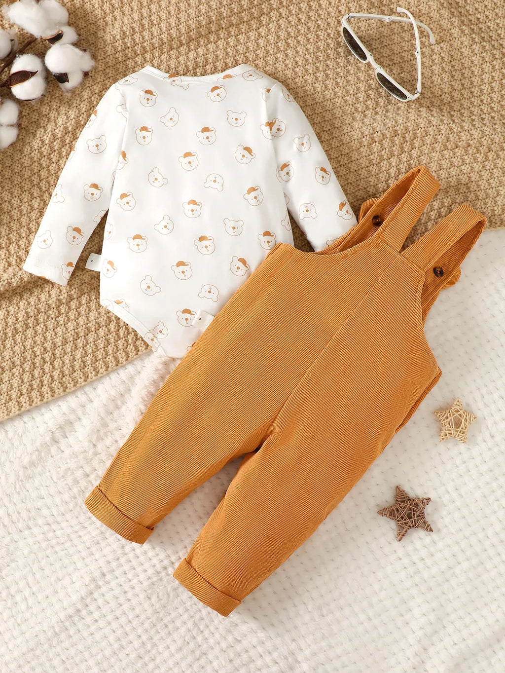 Adorable Toddler Bear Print Clothing Set: Perfect for Your Little One's Autumn and Winter Adventures