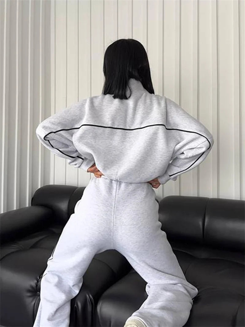 Women's Striped 2-Piece Tracksuit – Zip Jacket & Straight Trousers Set