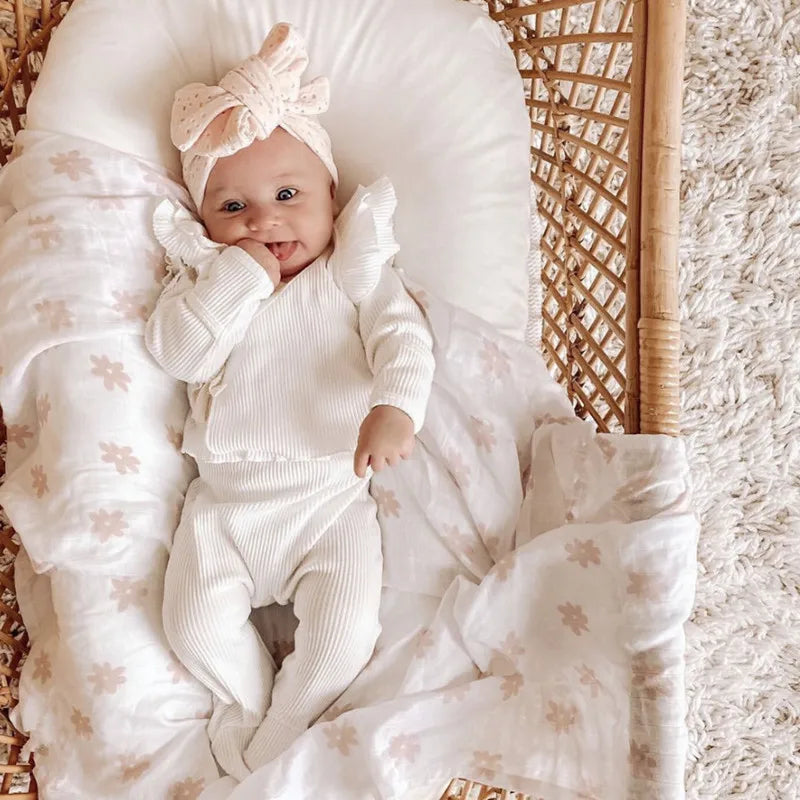 Adorable Newborn Girl Spring Outfit Set – Comfort Meets Style!