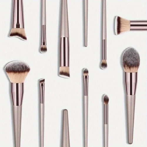 10-Piece Professional Makeup Brush Set – Essential Tools for a Flawless Full-Face Look