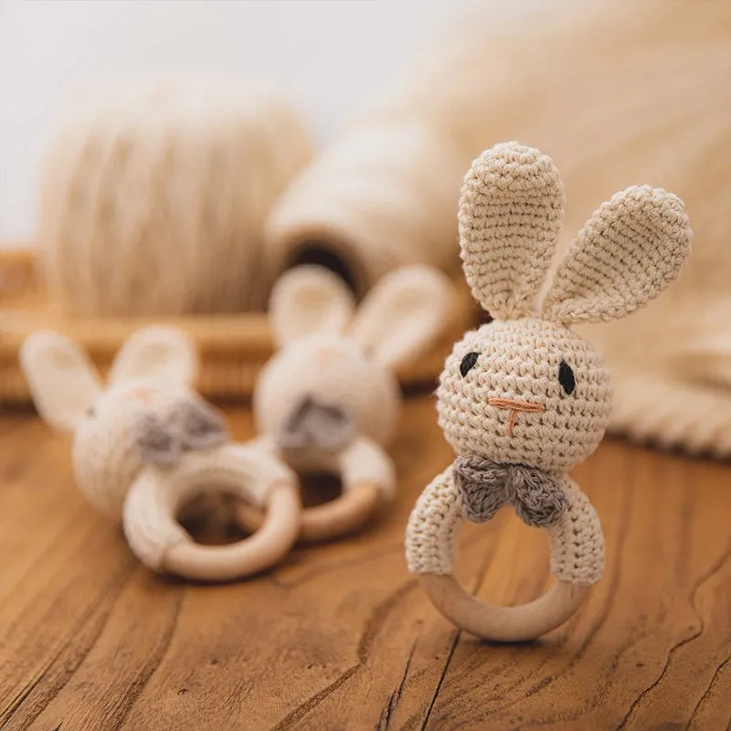 Gentle Relief: Wooden Baby Teether Rattle - Natural Comfort for Teething Tots - Pretty & Polished